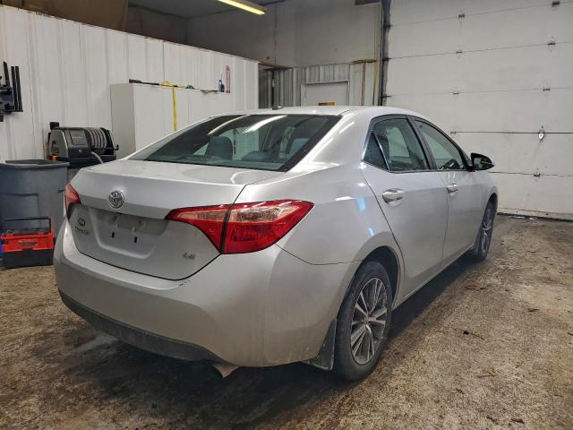 Toyota Corolla L Image 4