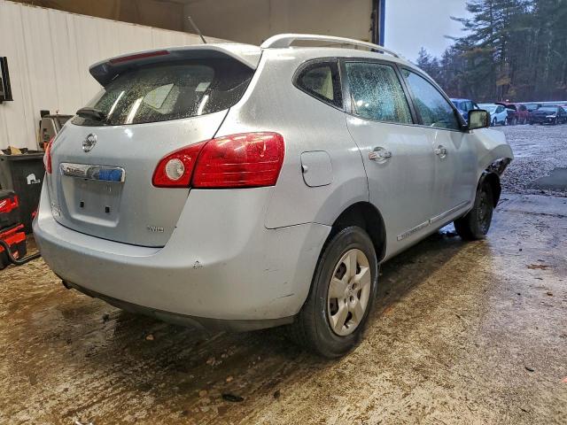 Nissan Rogue S Image 2