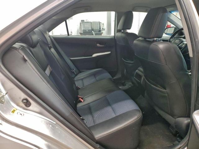 Toyota Camry L Image 10