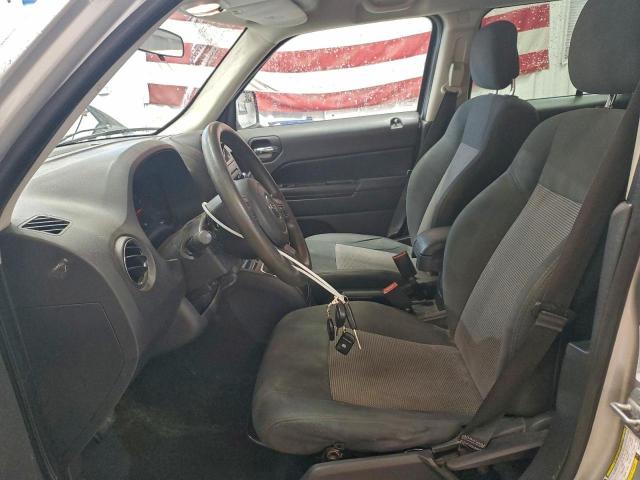 Jeep Patriot Sport Image 13