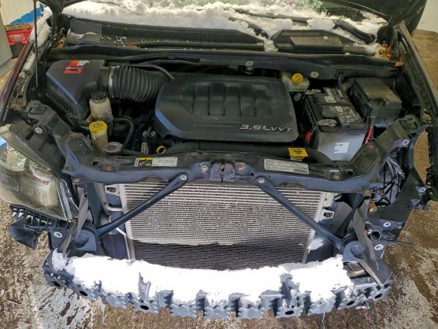 Chrysler Minivan Touring Image 11