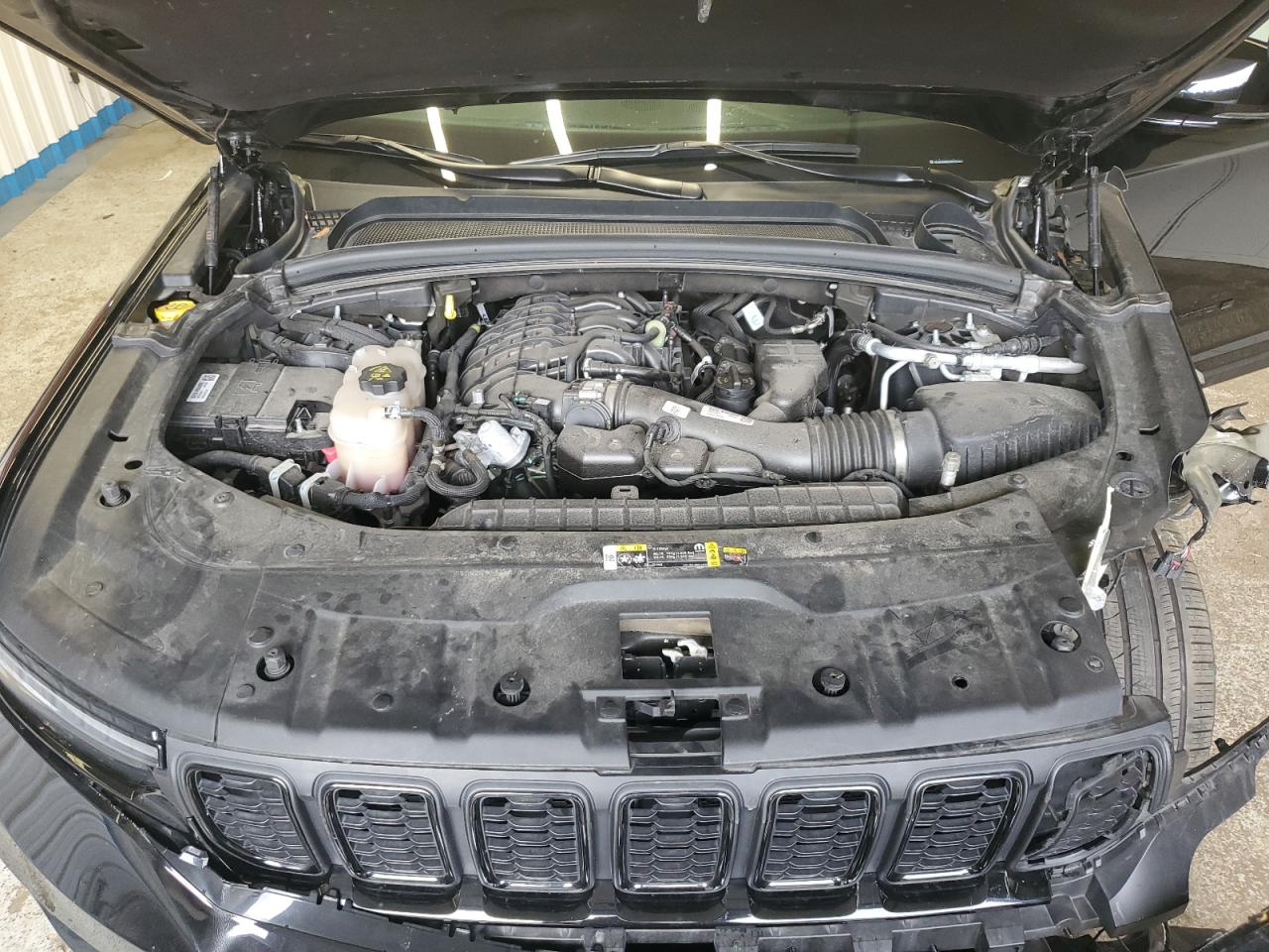 Jeep Grand Cherokee Limited Image 12