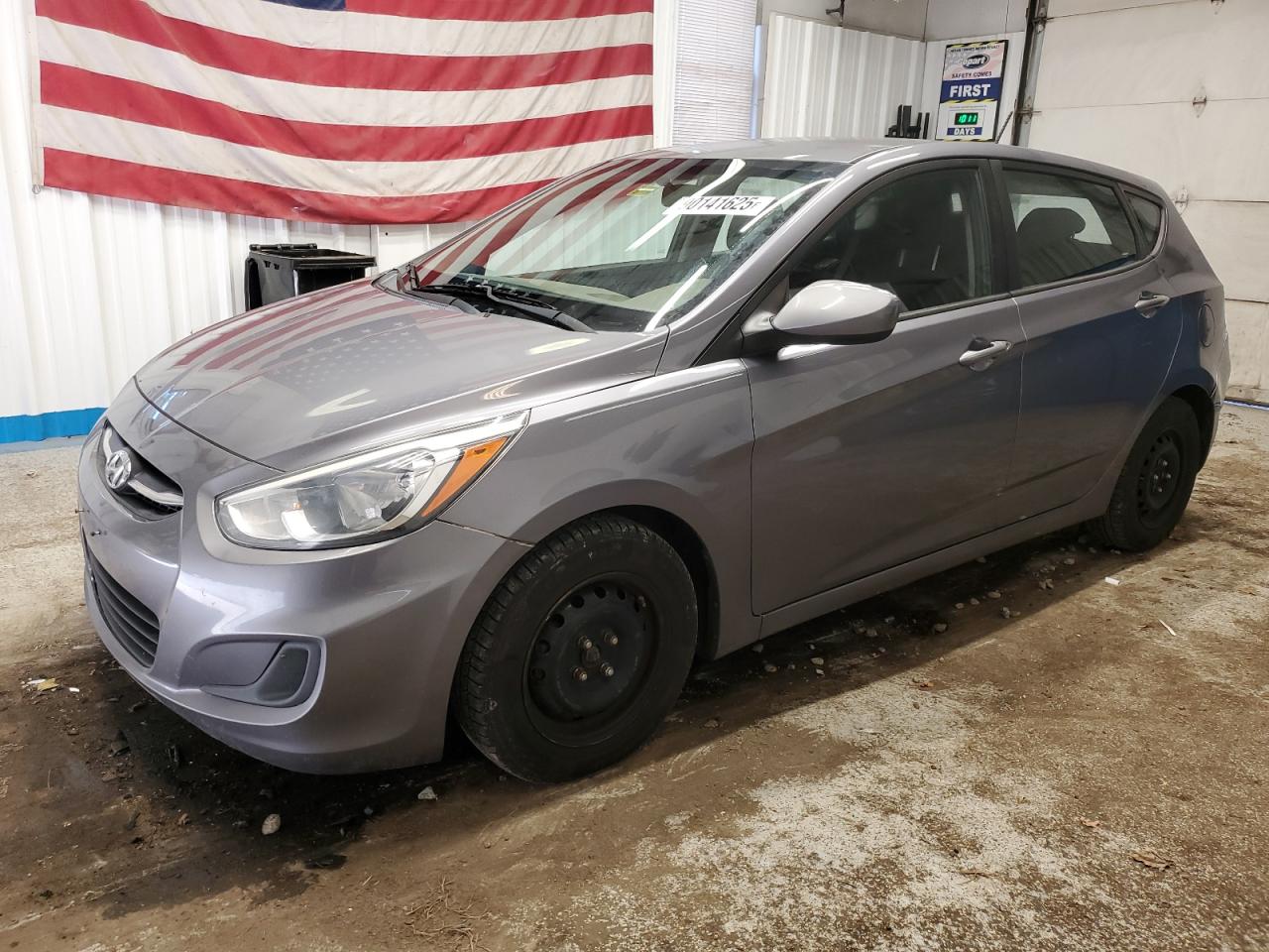 Hyundai ACCENT Gs Image 1