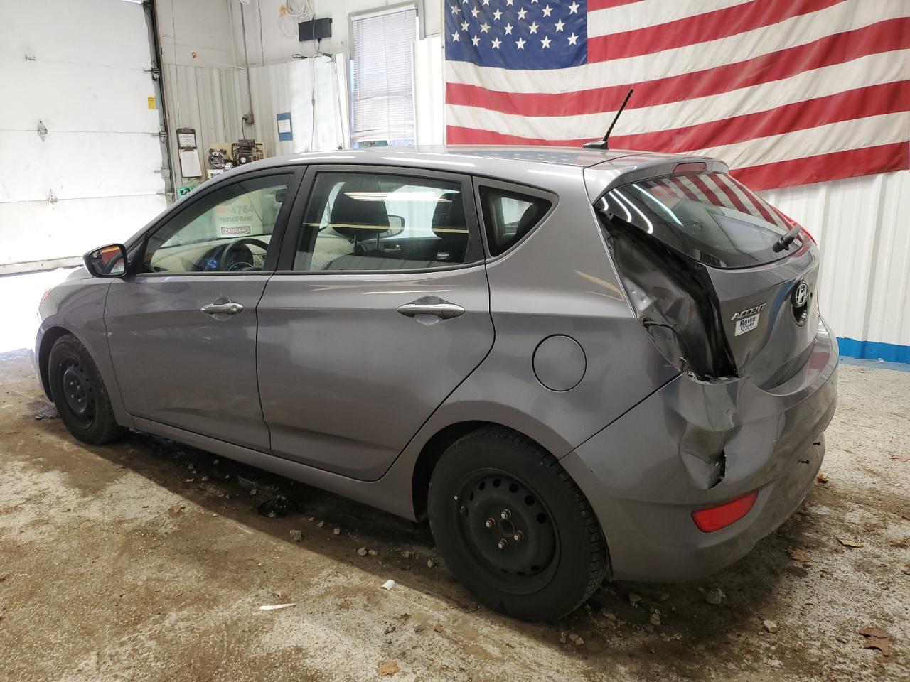 Hyundai ACCENT Gs Image 6