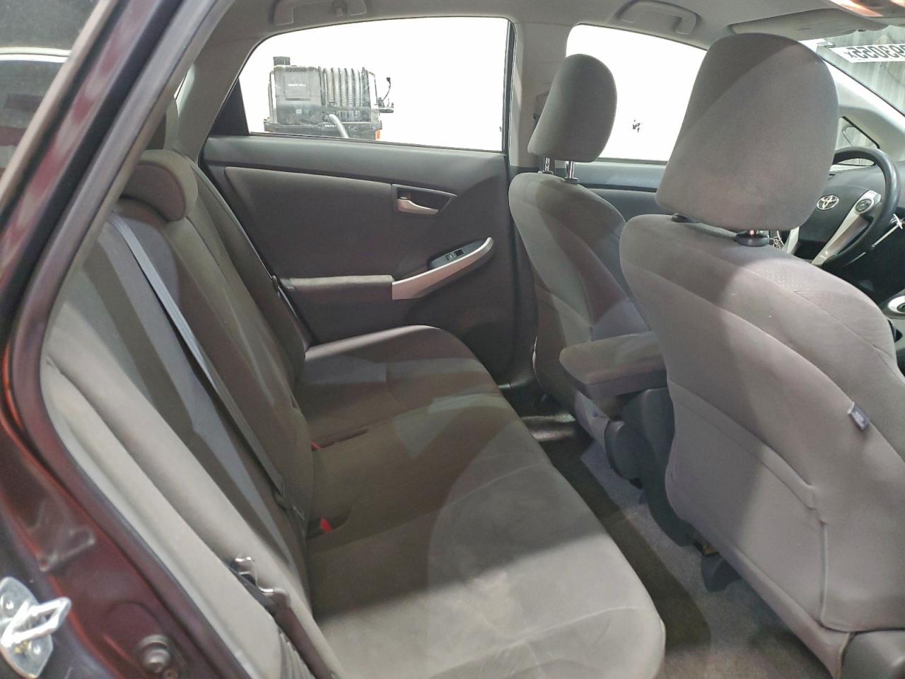 Toyota Prius Image 9