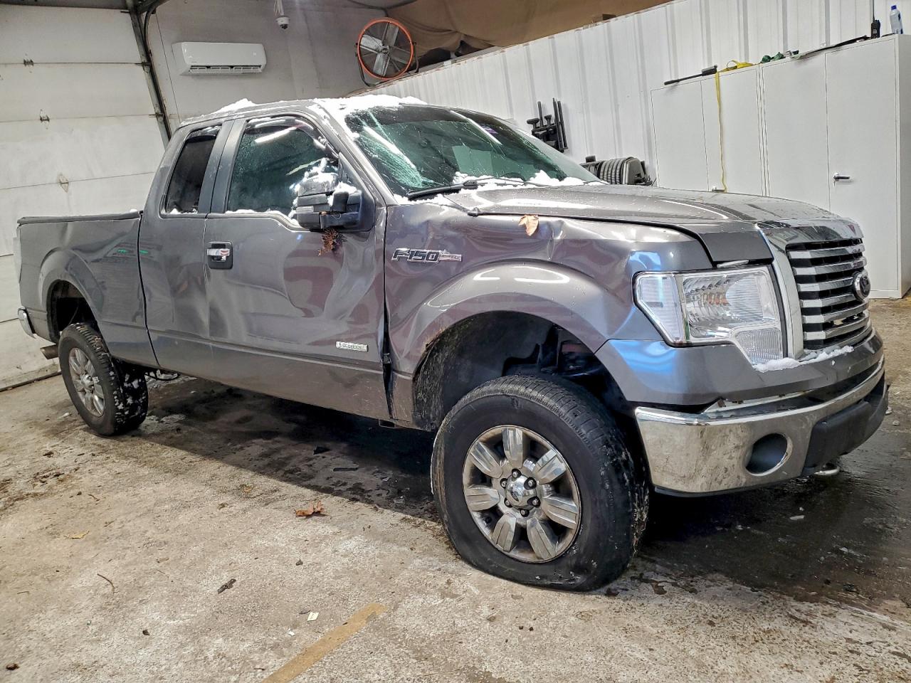 Ford F-150 Super Cab Image 7