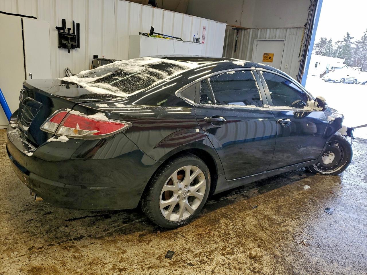 Mazda 6 Grand Touring Image 3