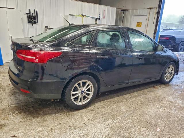 Ford Focus Se Image 12