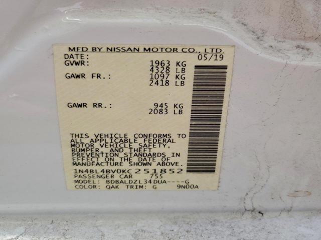 Nissan Altima S Image 9