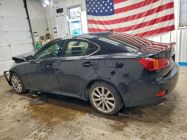 Lexus Is 250 Image 2