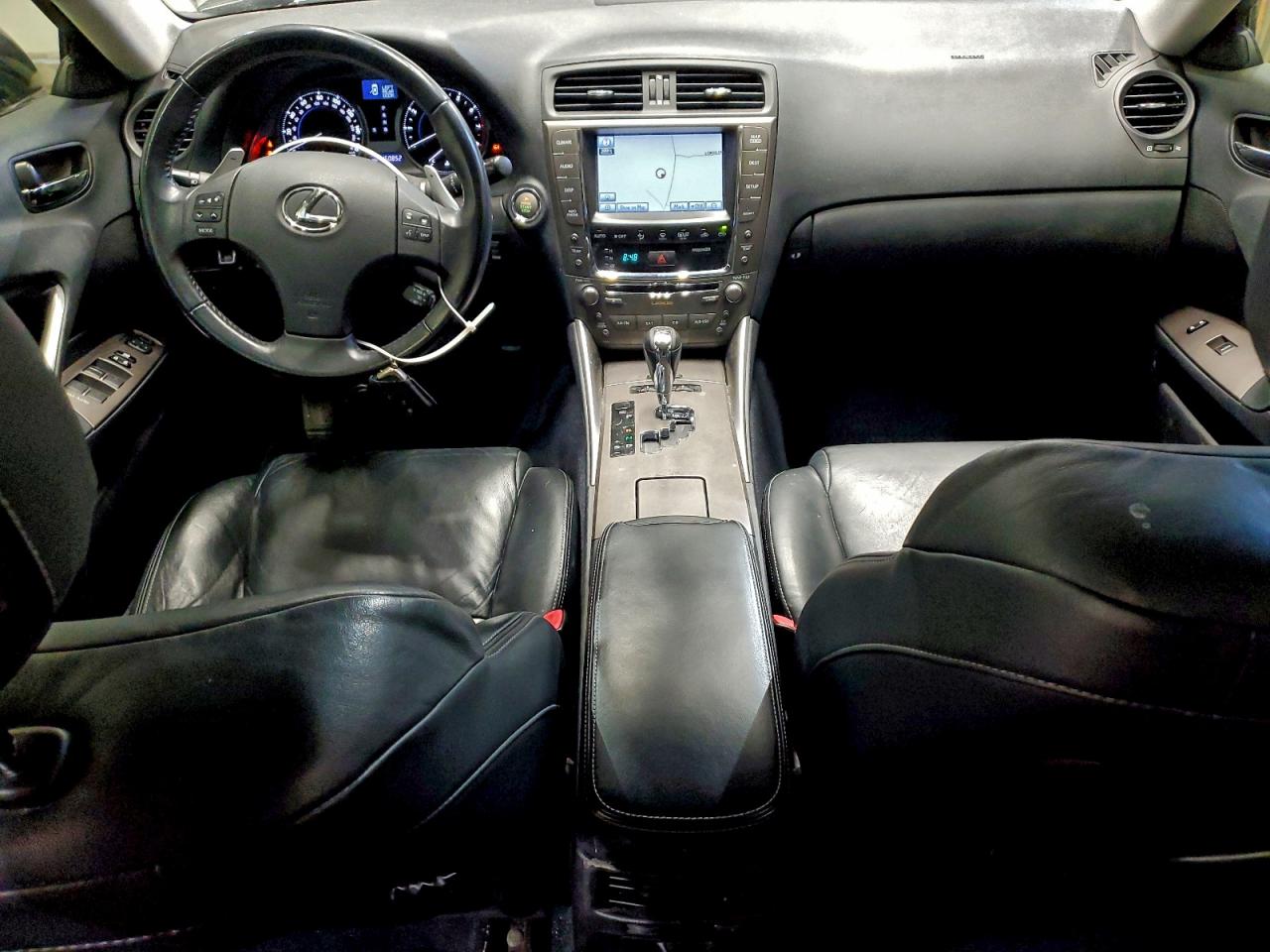 Lexus Is 250 Image 12