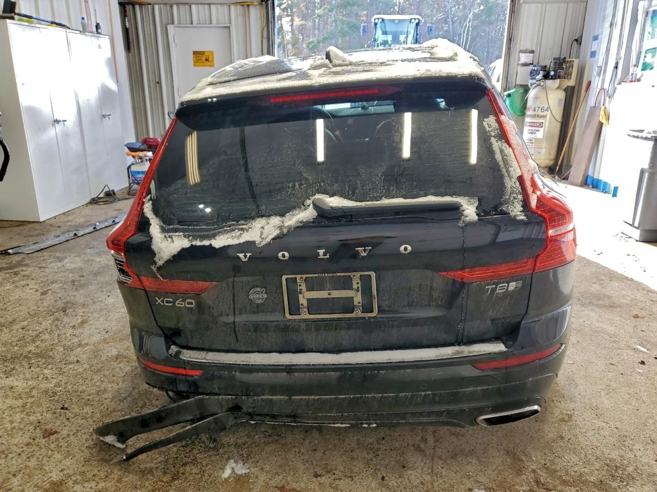 Volvo XC60 T8 R-design Image 8