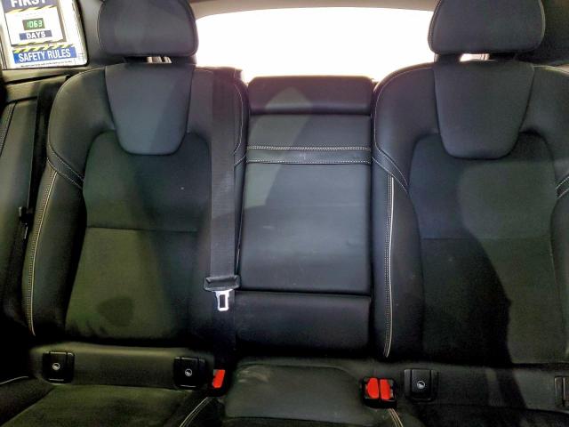 Volvo XC60 T8 R-design Image 10