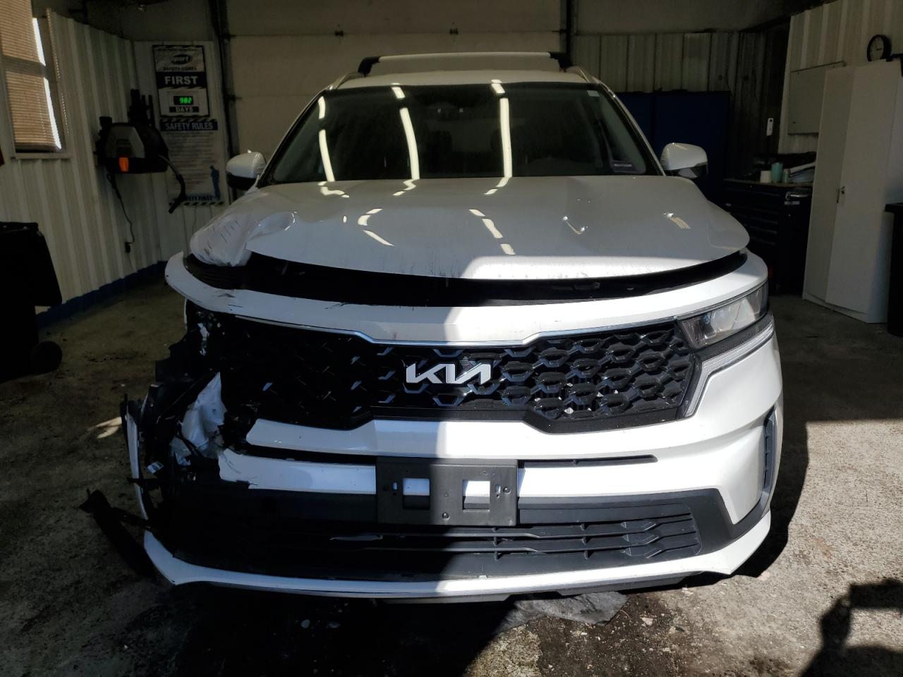 Kia Sorento S Image 7