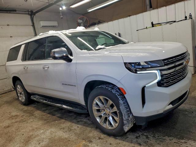 Chevrolet Suburban C1500 Premier Image 2