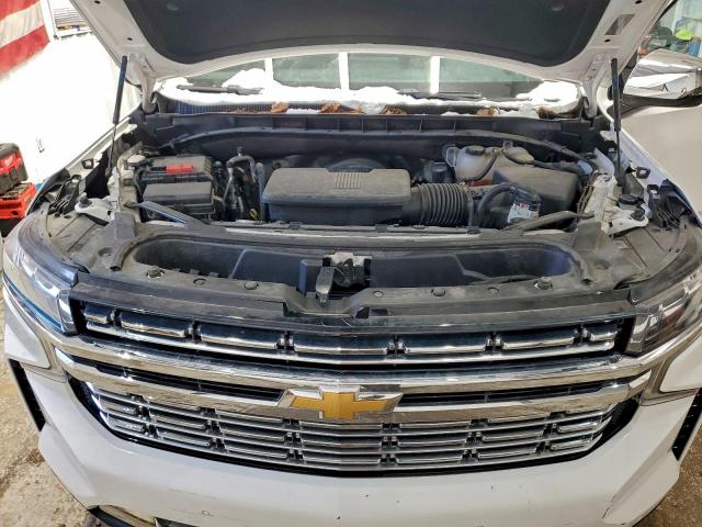 Chevrolet Suburban C1500 Premier Image 9