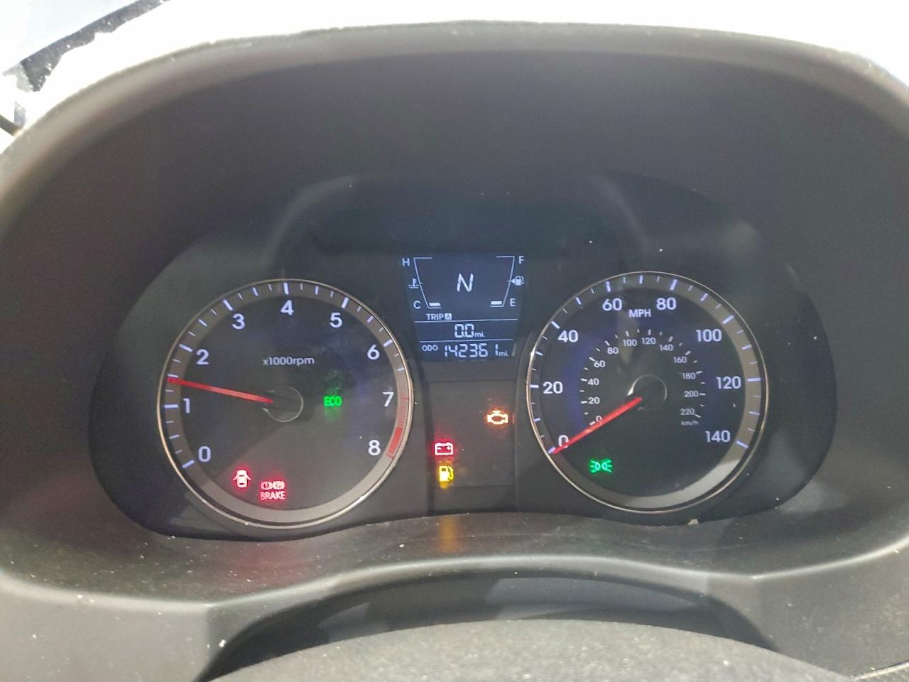 Hyundai ACCENT Gls Image 4