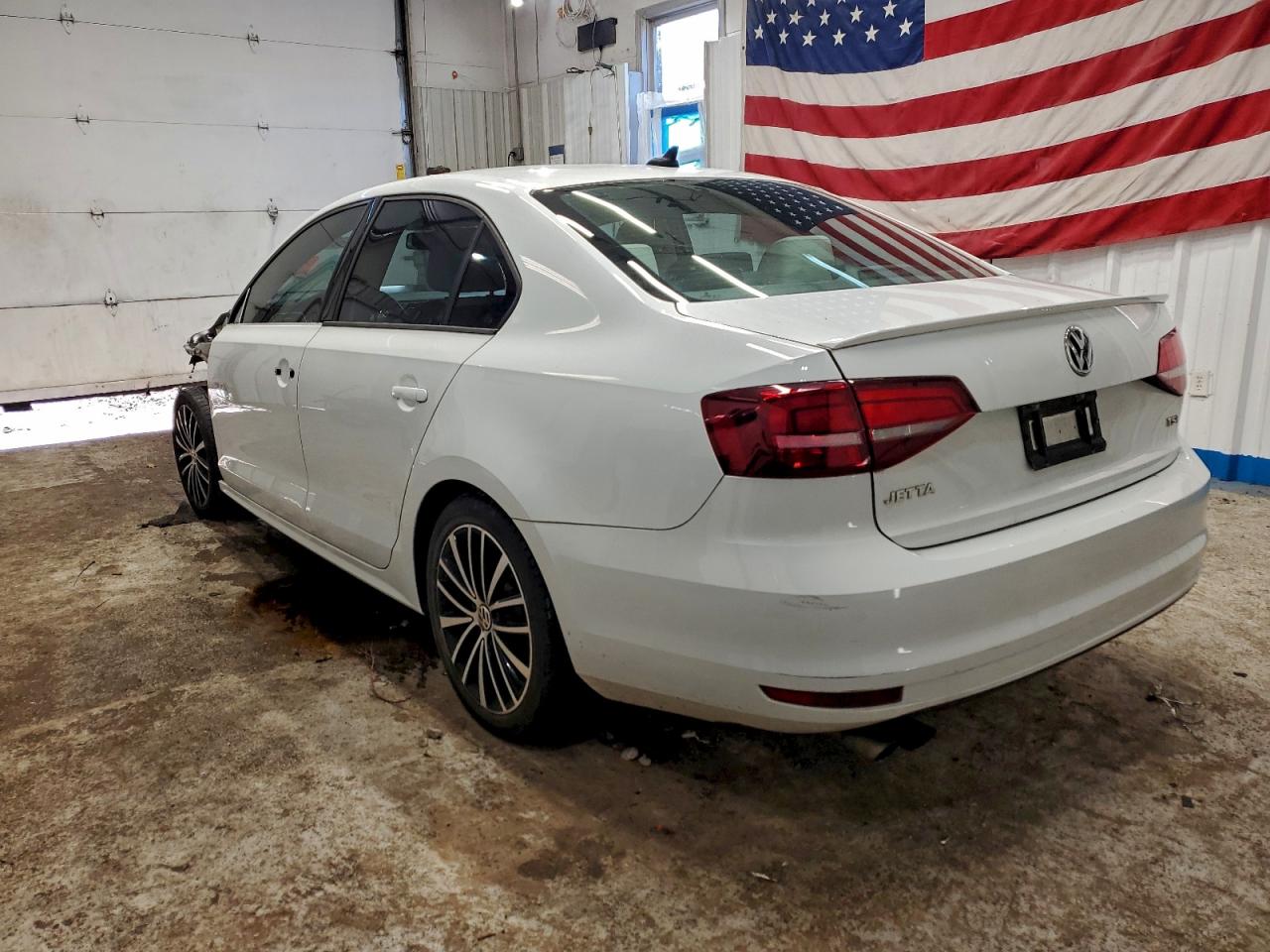 Volkswagen Jetta Sport Image 12