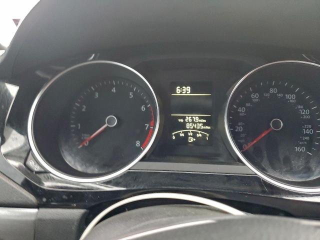 Volkswagen Jetta Sport Image 6