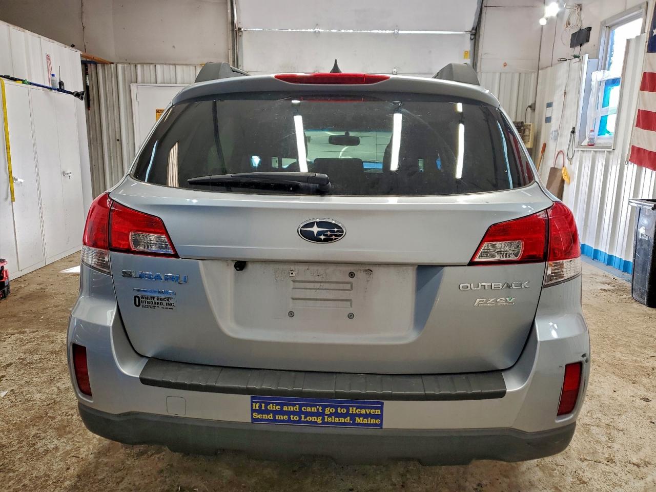 Subaru Outback 2.5i Limited Image 5