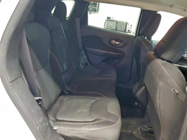 Jeep Grand Cherokee Latitude Image 11