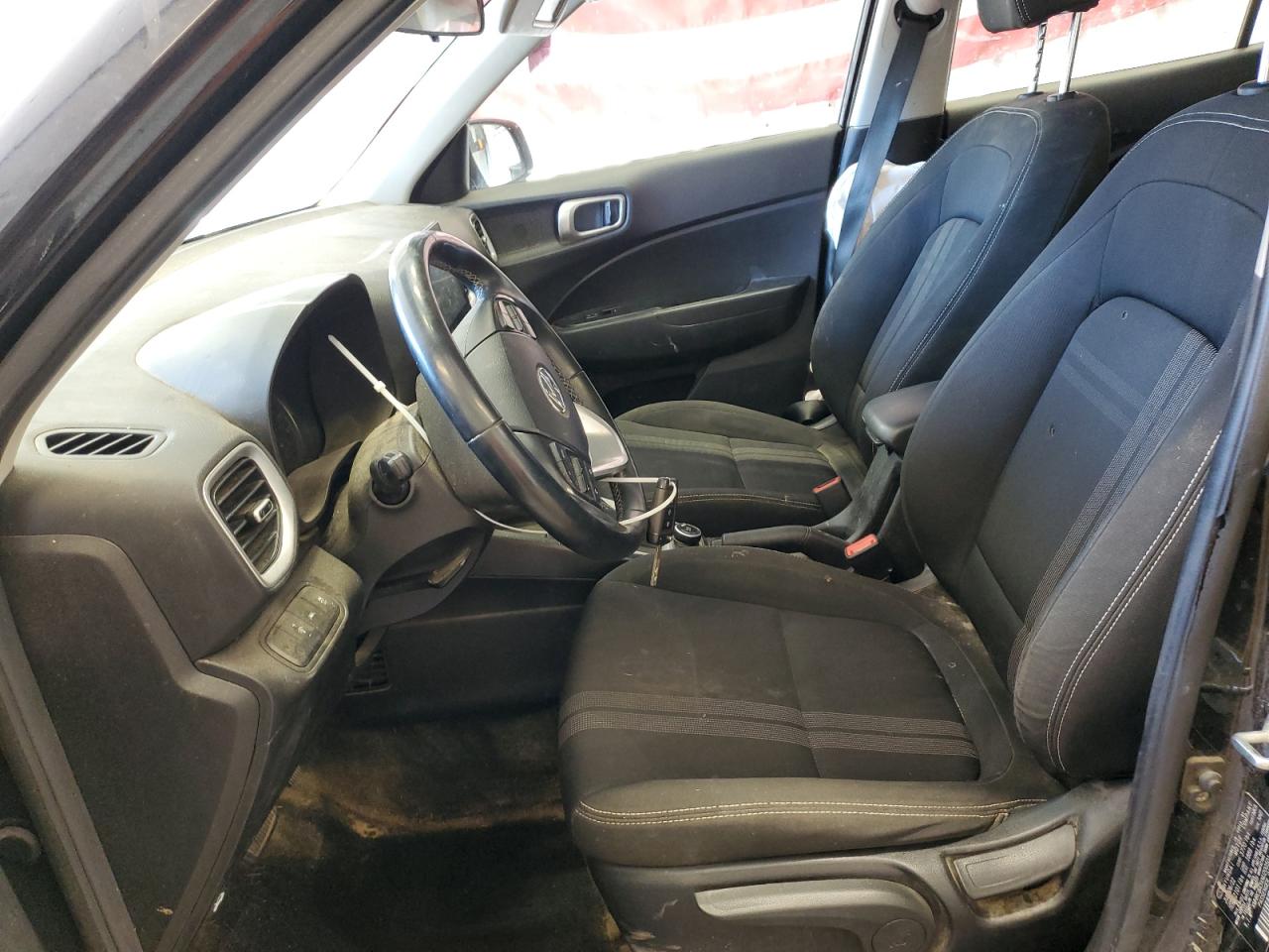 Hyundai VENUE Sel Image 8