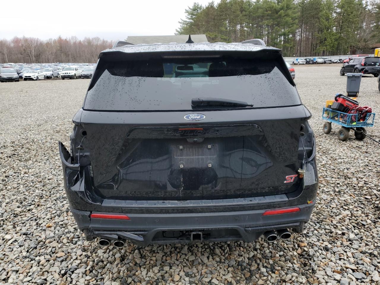 Ford Explorer St Image 4