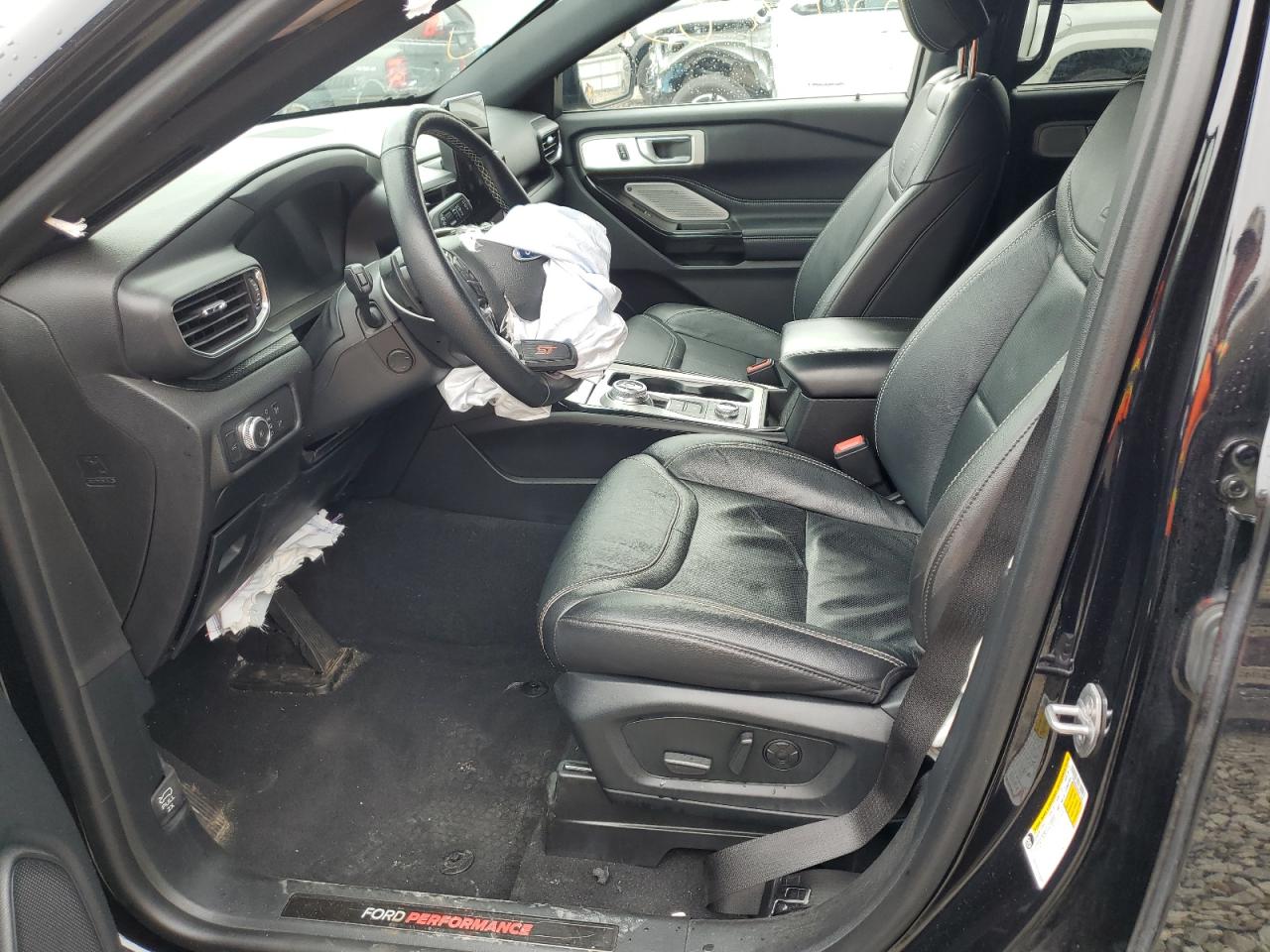 Ford Explorer St Image 3