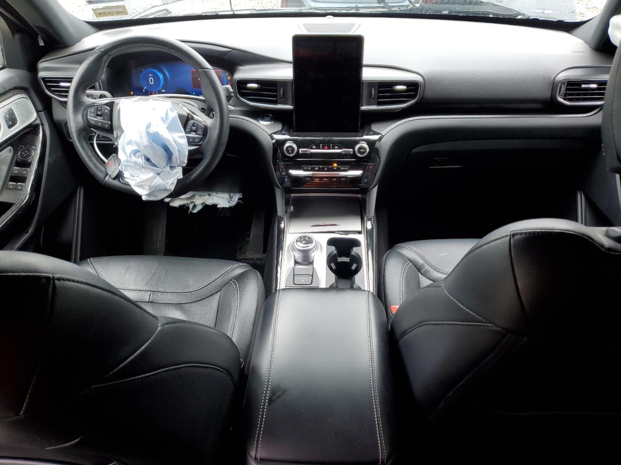 Ford Explorer St Image 8