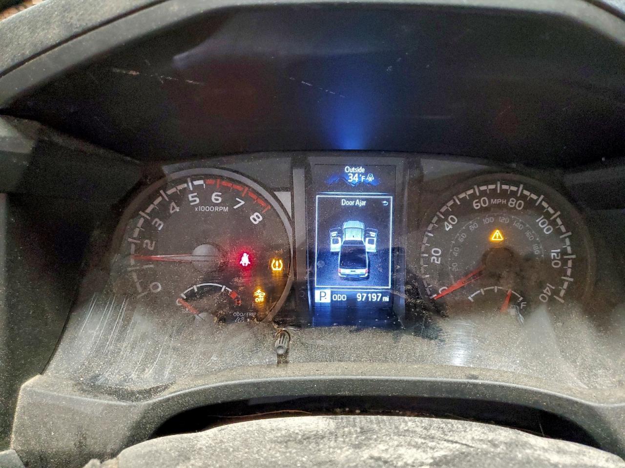 Toyota Tacoma Access Cab Image 4