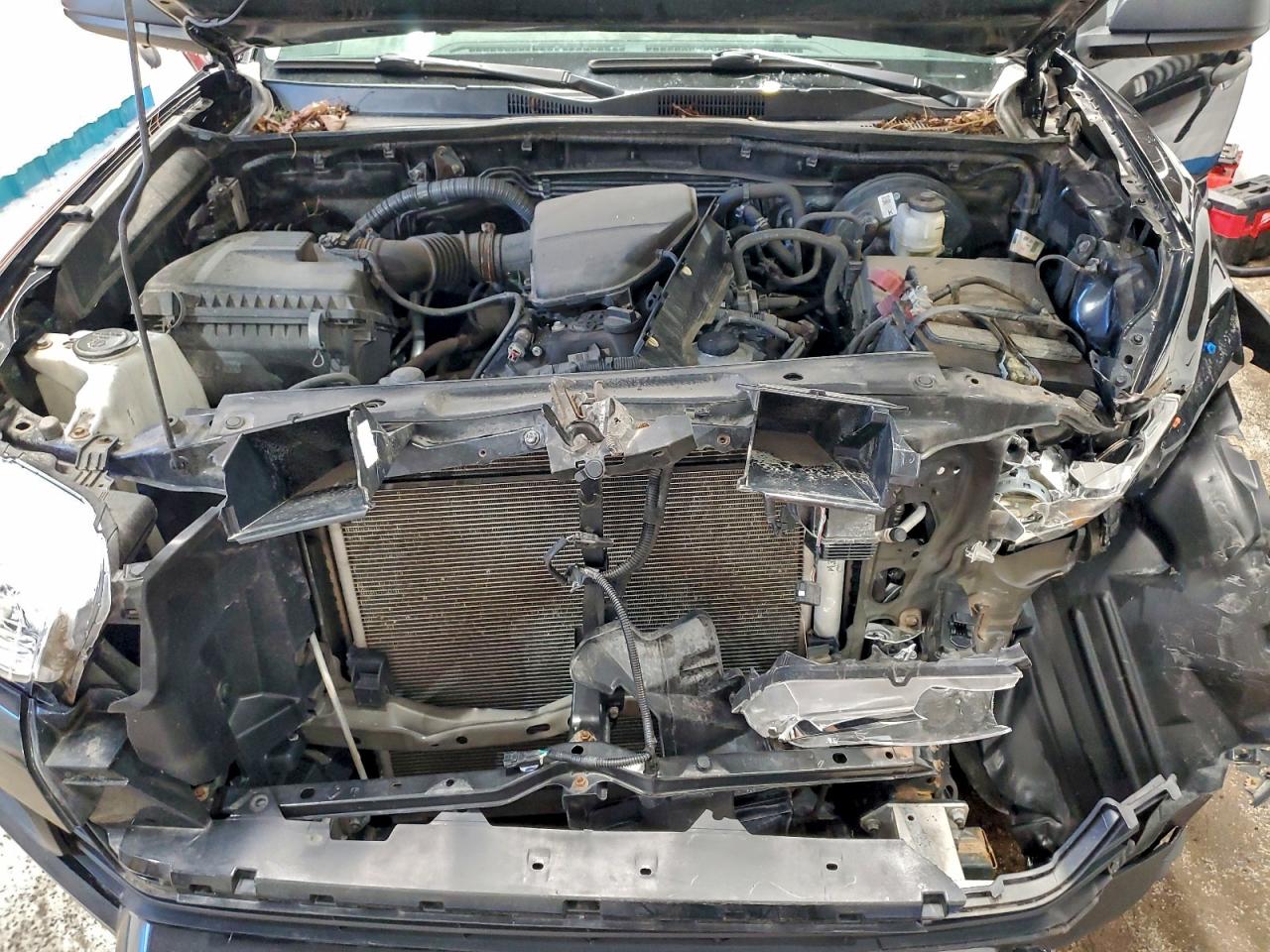 Toyota Tacoma Access Cab Image 10