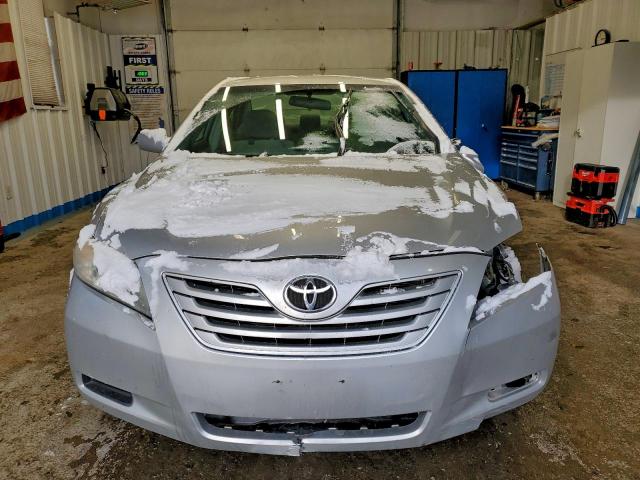 Toyota Camry Base Image 5