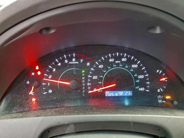 Toyota Camry Base Image 8