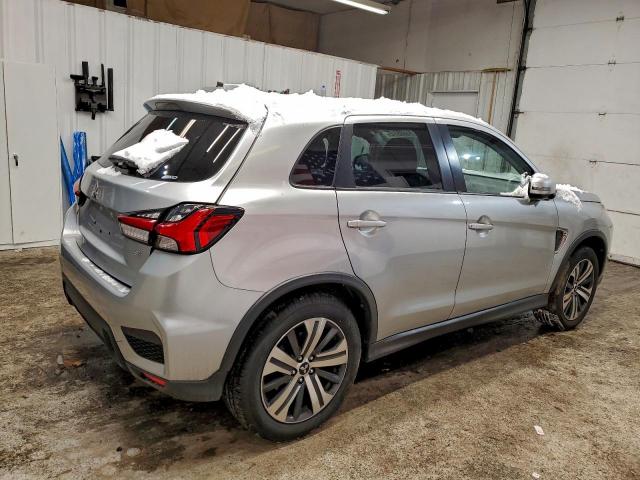 Mitsubishi Outlander Es Image 11