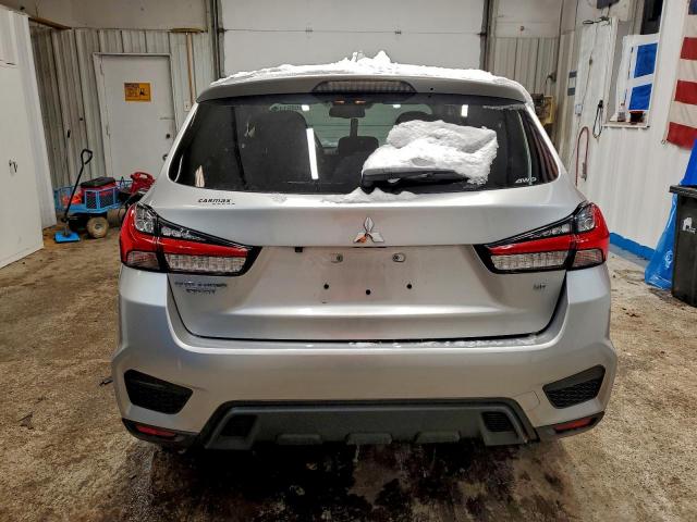 Mitsubishi Outlander Es Image 9