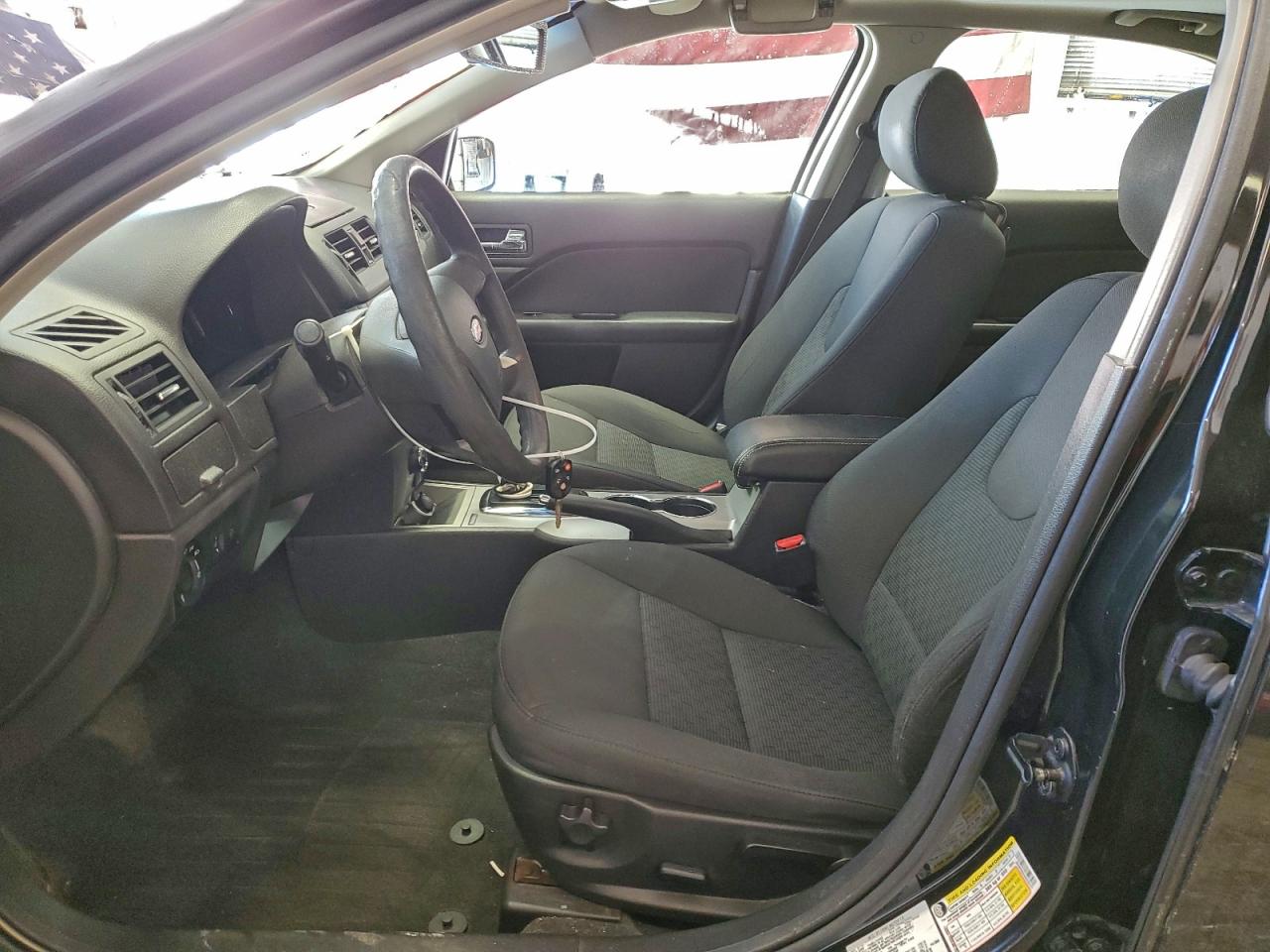 Ford Fusion Se Image 9