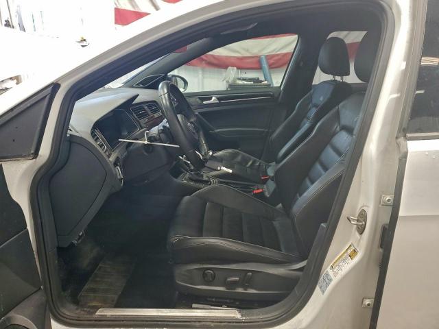 Volkswagen Golf Image 6