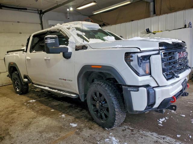 GMC Sierra K2500 At4 Image 12