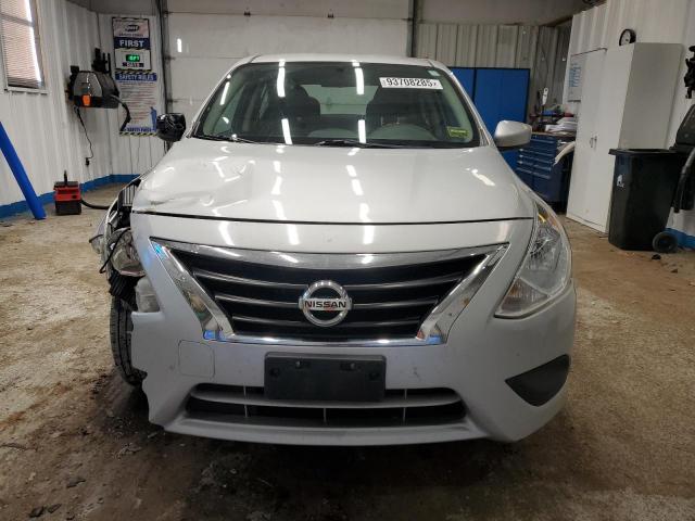 Nissan Versa S Image 11