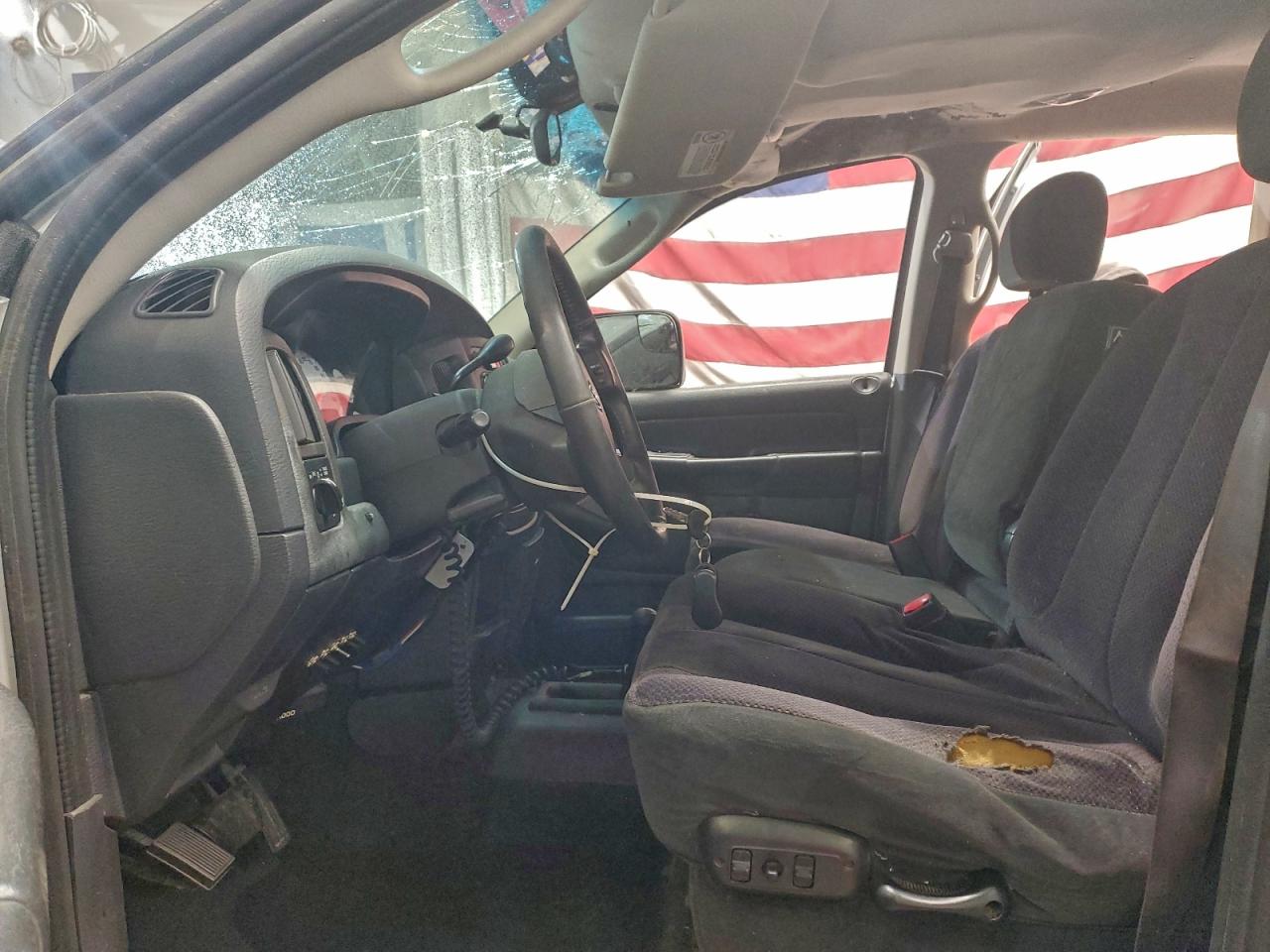 Dodge Ram 2500 St Image 3