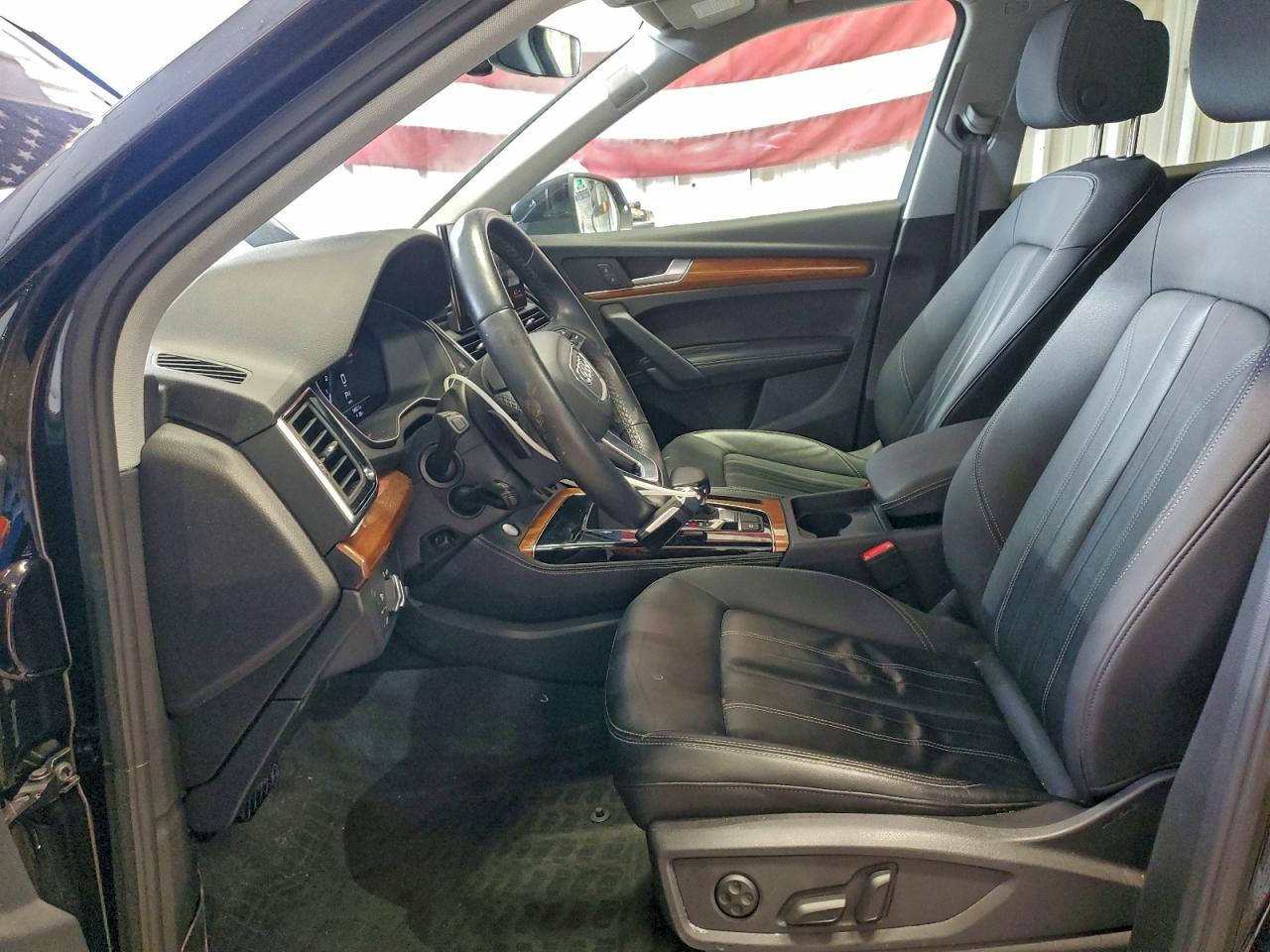 Audi Q5 Premium Plus 45 Image 12