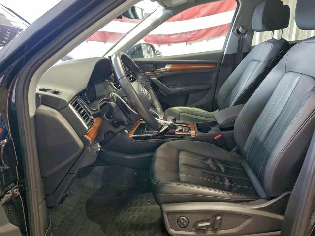 Audi Q5 Premium Plus 45 Image 12