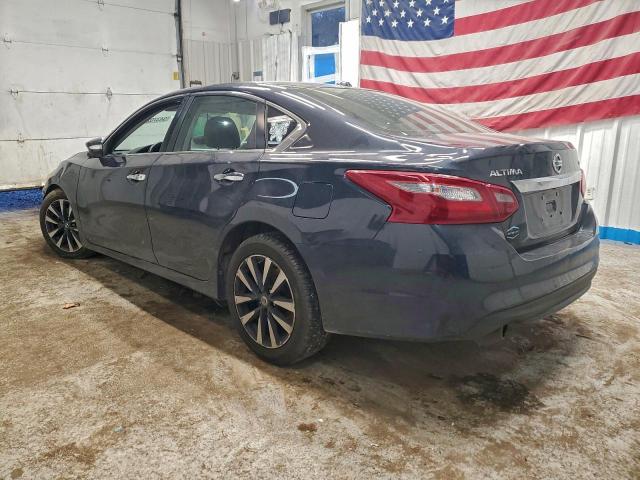 Nissan Altima 2.5 Image 12